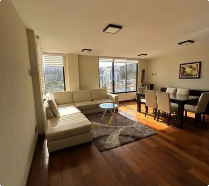 Hermoso Departamento en Alquiler – Av. Fuerza Naval